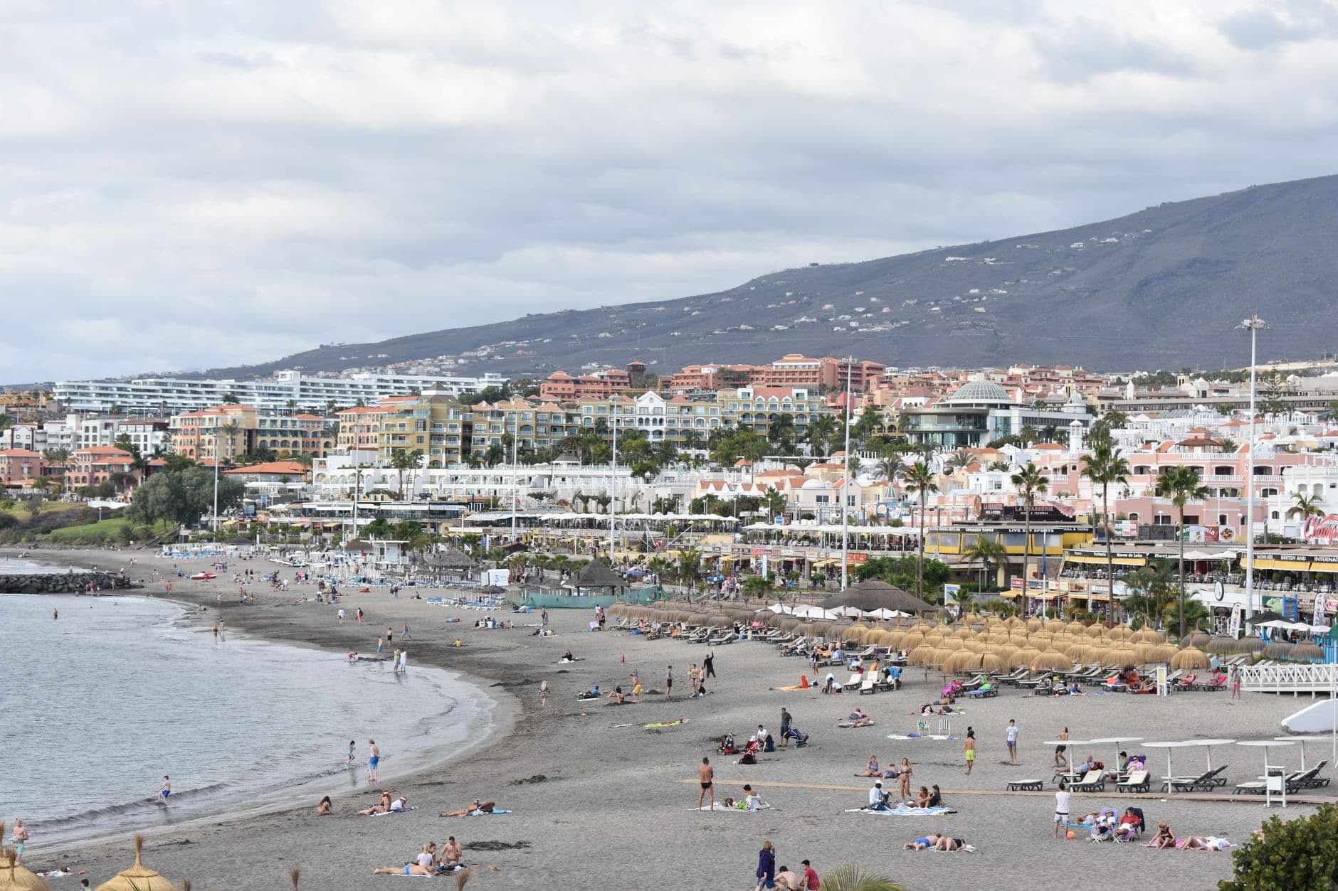 Plage de Costa Adeje au sud de Ténérife